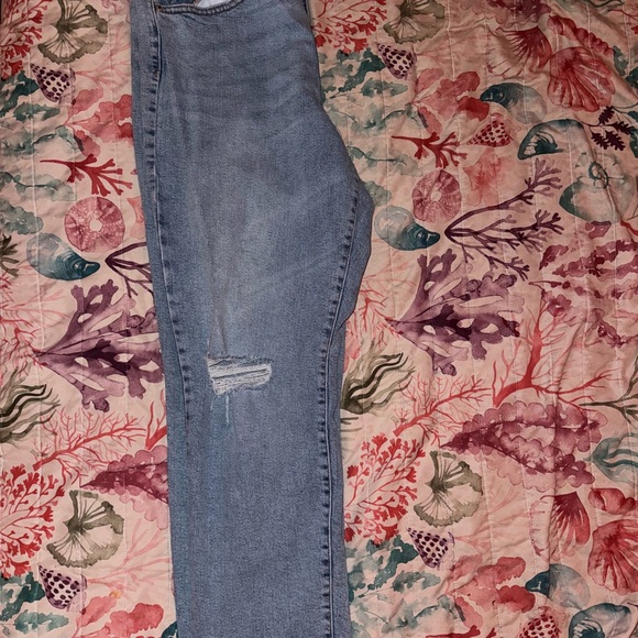 Fashion nova jean - Picture 4 of 6